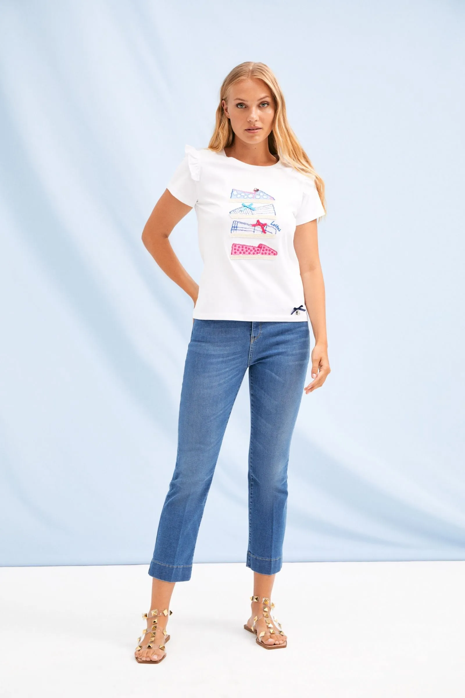 Light Wash Blue Jeans with Five Pockets by Lolitas&L